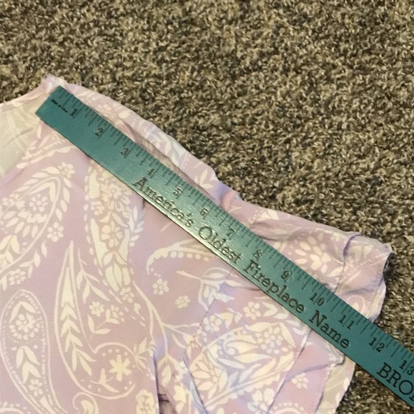 Roebuck & Co. purple short sleeve blouse size medium - Picture 9 of 12